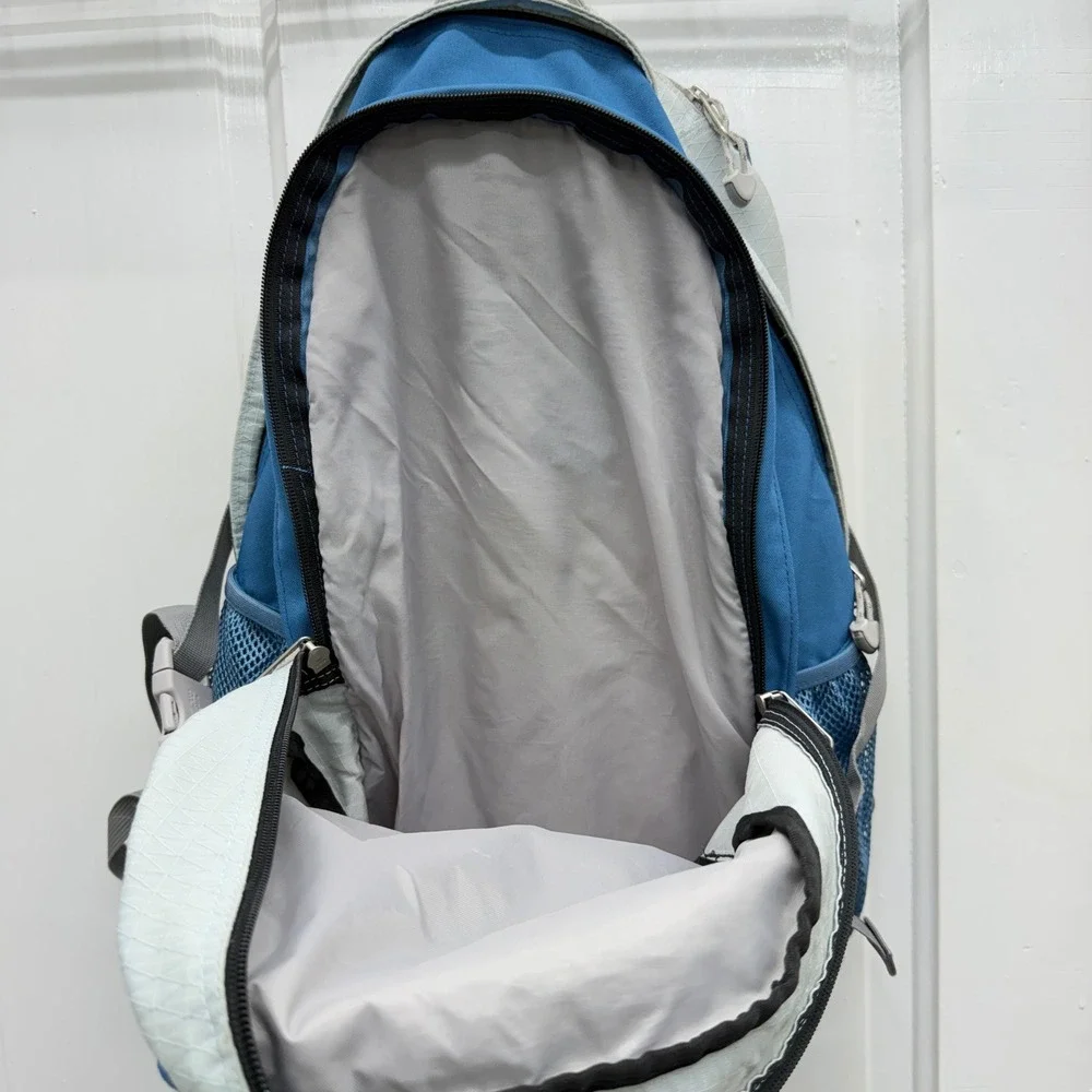 Jansport Blue Grey Backpack Bungee Cord Hiking School Bag with Mesh Pockets